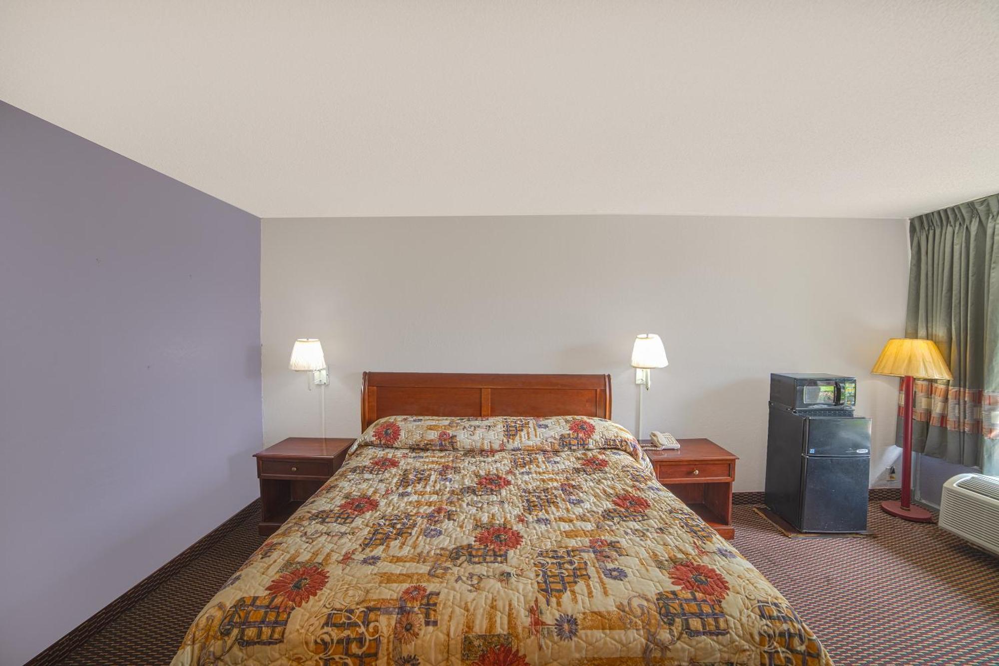 Masters Inn Selma Smithfield I-95 By Oyo Dış mekan fotoğraf