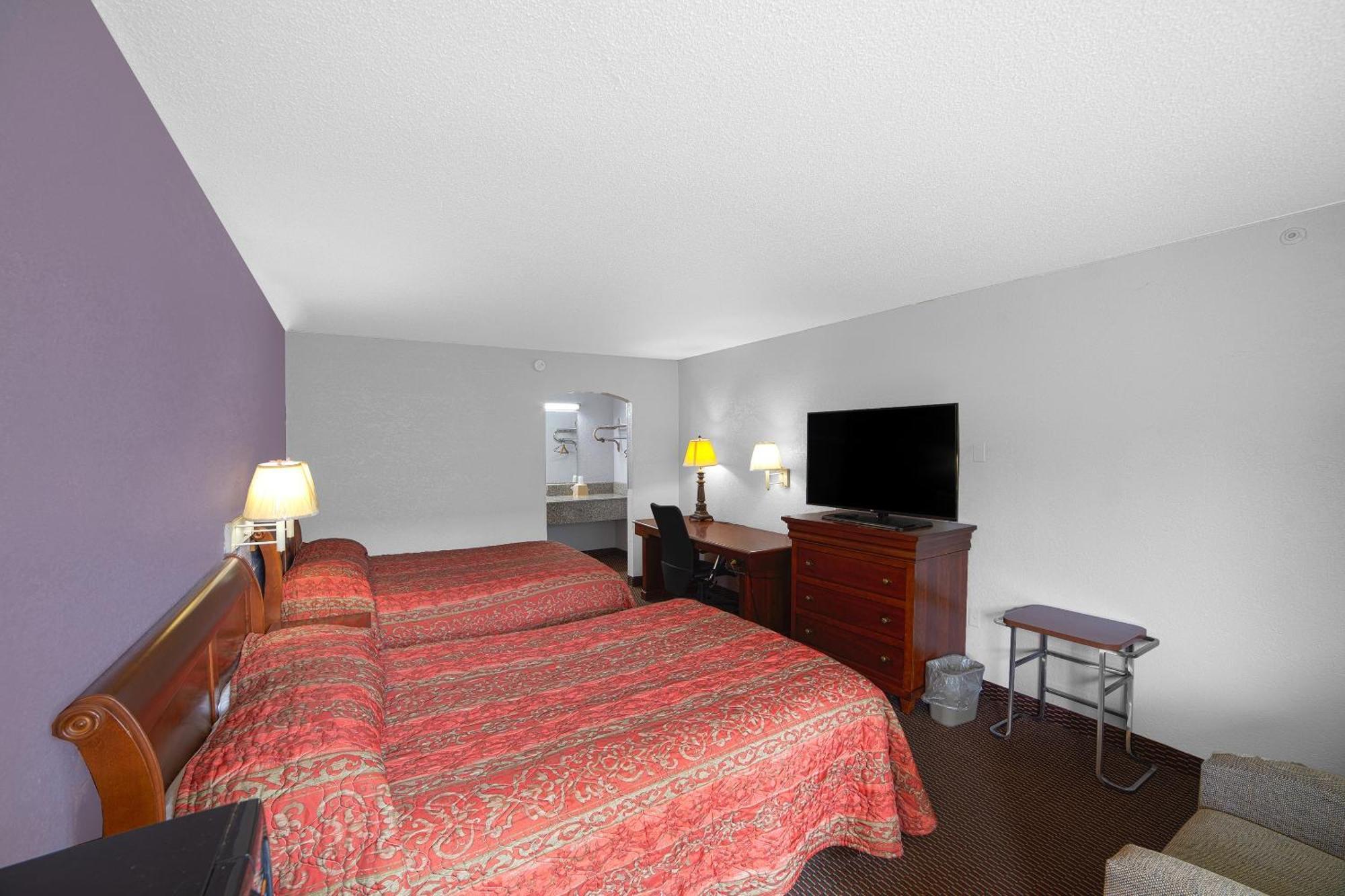 Masters Inn Selma Smithfield I-95 By Oyo Dış mekan fotoğraf